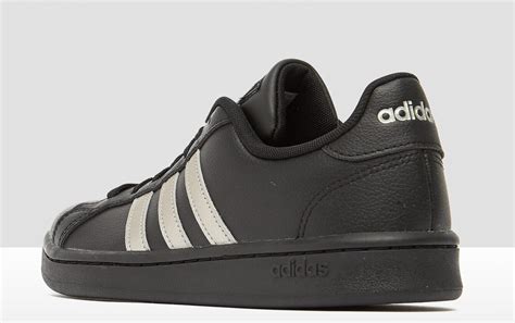 sneakers dames adidas zwart|adidas women's athletic sneakers.